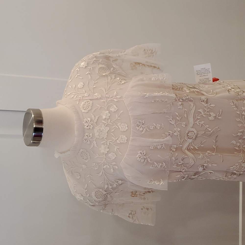 NWT MacDuggal women’s embroidered floral Lace Dress Size 16 - Picture 3 of 10